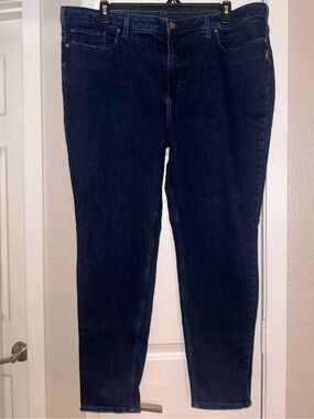 Silver Jeans size 24/L29